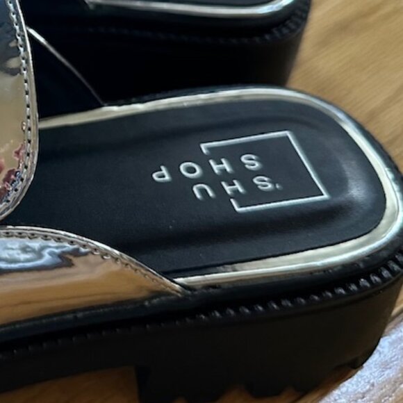 Size 7 TIFFANY mule-loafers w/ chunky lug soles & timeless chain detail Shu Shop - Picture 7 of 8